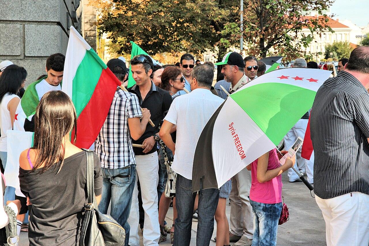 كنّا شعباً واحداً والطغاة كثر!